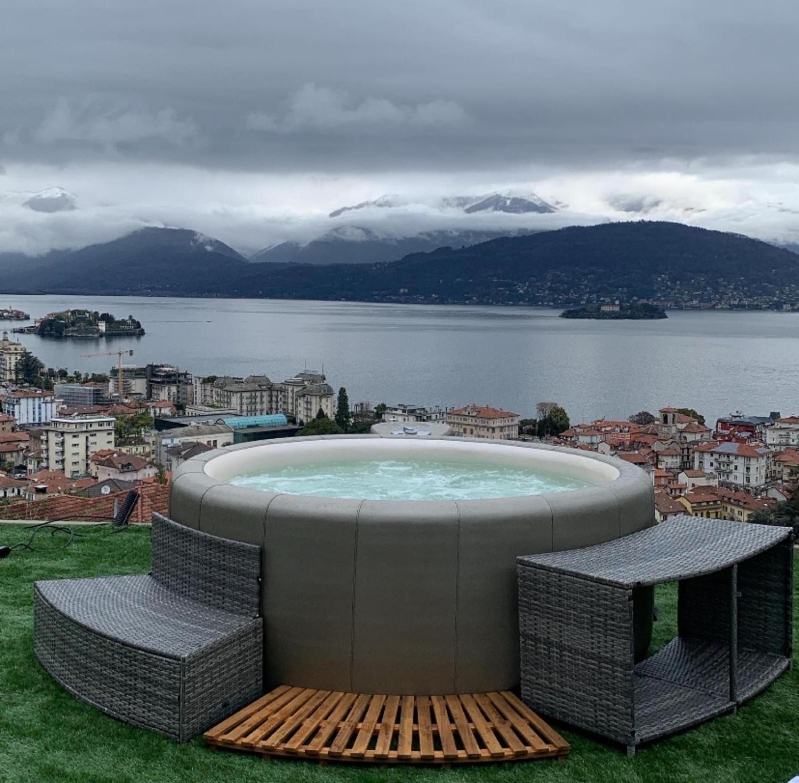 Panorama Loft Apartments Stresa Esterno foto