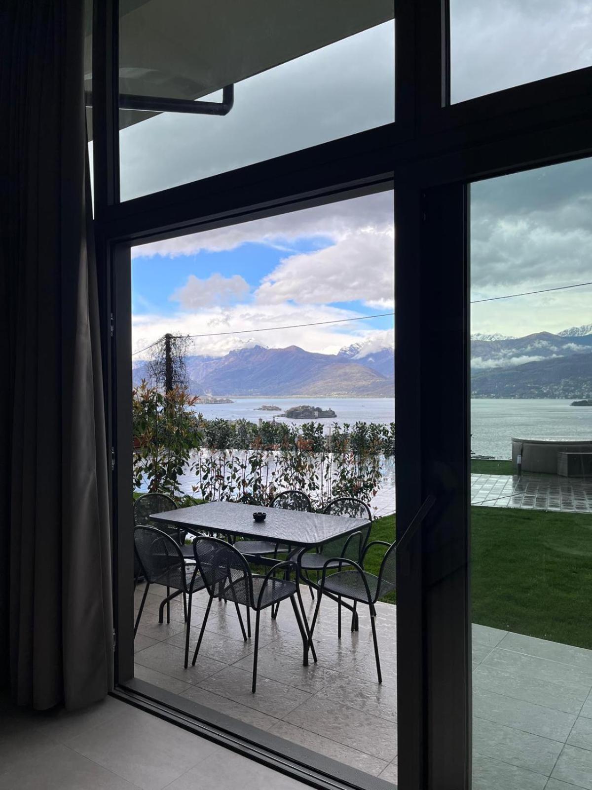 Panorama Loft Apartments Stresa Esterno foto
