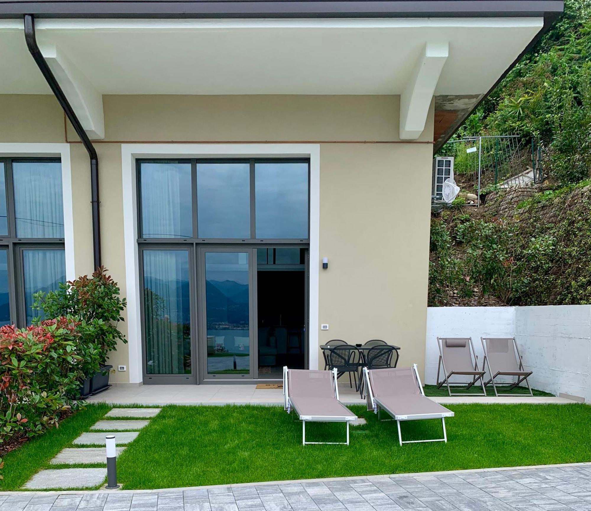 Panorama Loft Apartments Stresa Esterno foto