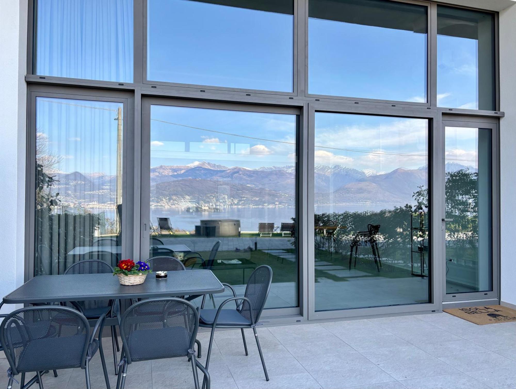 Panorama Loft Apartments Stresa Esterno foto