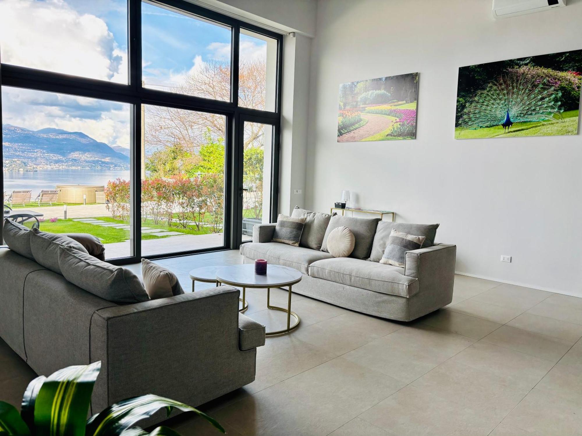 Panorama Loft Apartments Stresa Esterno foto